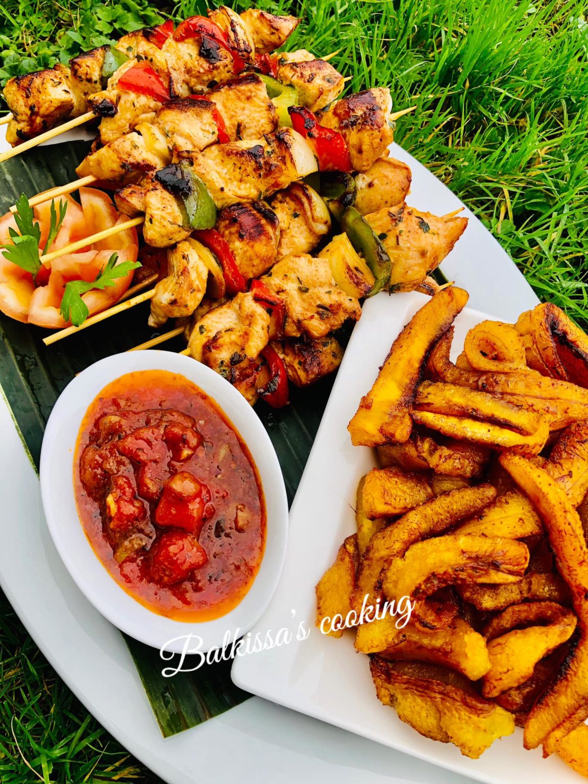 Des Brochettes De Filets De Poulet La Po Le Avec Des Bananes Plantain