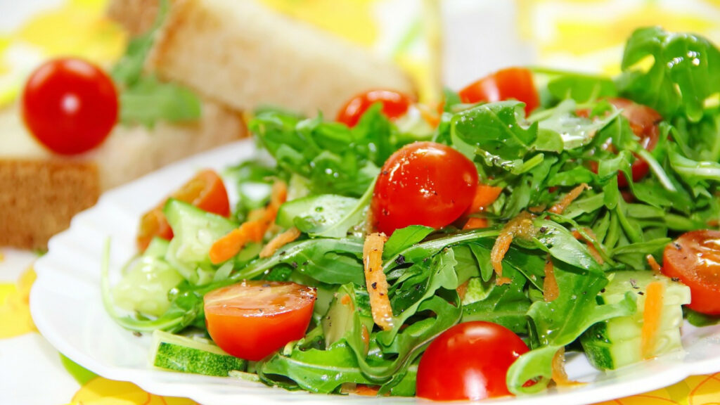 Une Astuce Pour Conserver La Salade Fra Che Et Croquante Beaucoup Plus