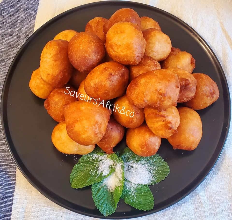 Beignets Beaux flottants ( gbofloto) au zeste de citron