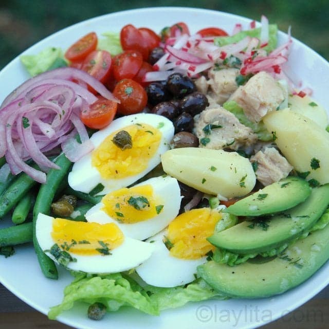 Qu&rsquo;est-ce que la salade niçoise ?