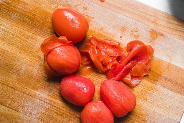 Comment éplucher des tomates