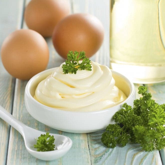 Comment monter une mayonnaise?