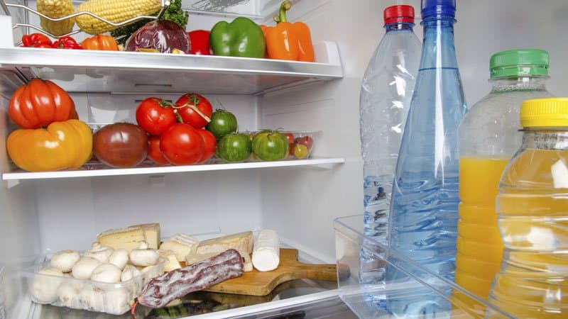 Des astuces simples pour garder votre réfrigérateur propre et frais