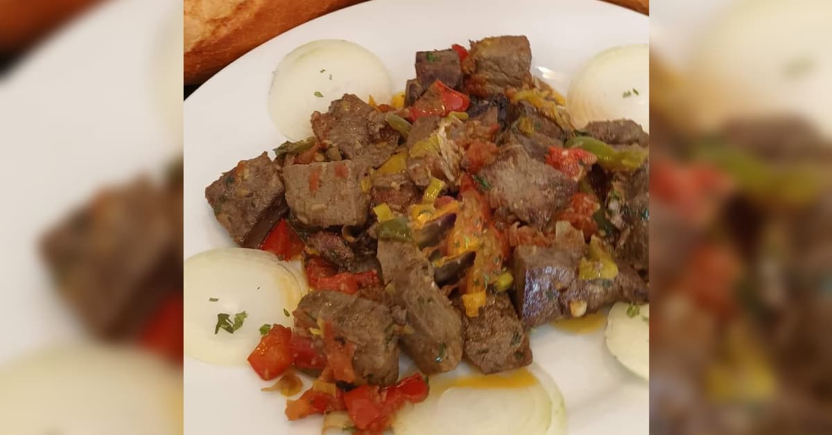 Foie de bœuf sauté : recette savoureuse et rapide