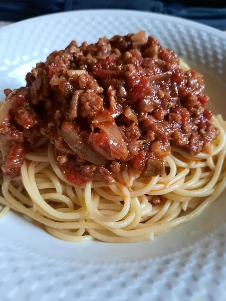 Ragout de viande de bœuf au spaghetti