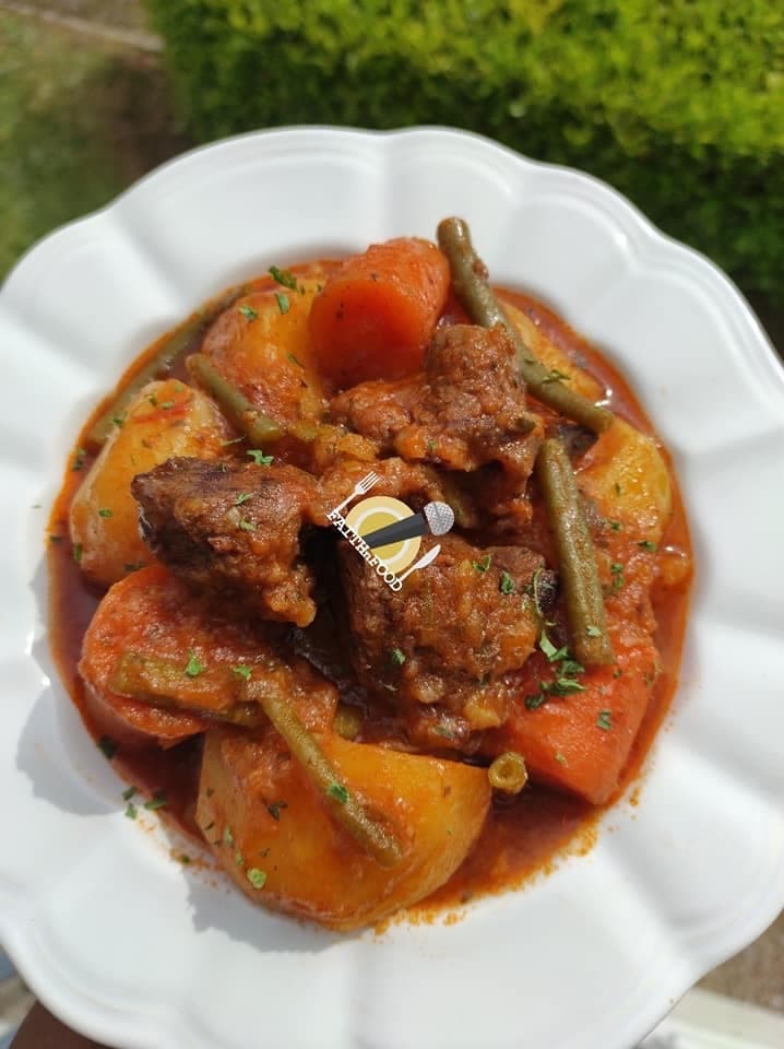 Ragoût de bœuf carottes et pommes de terre.