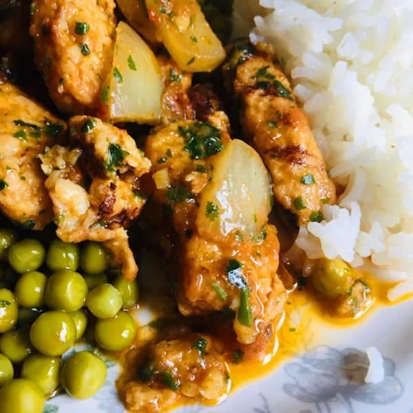 Savoureux poulet aux petits pois.