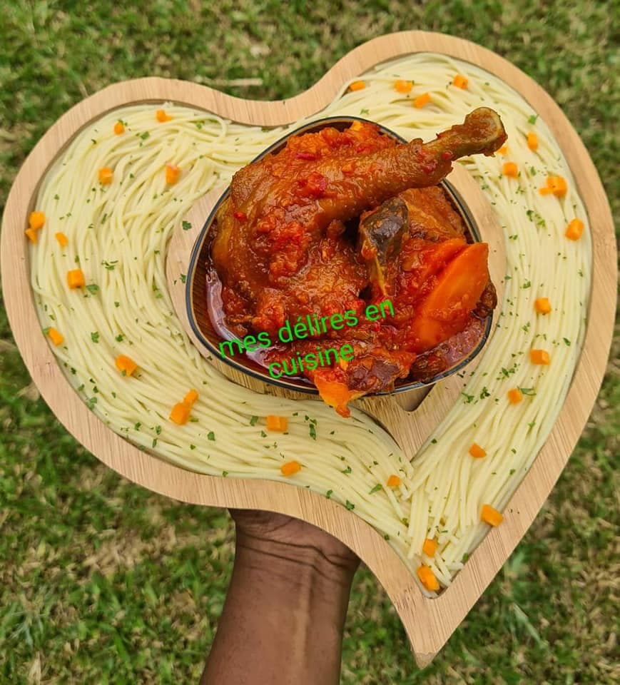 Poulet à la sauce poivron