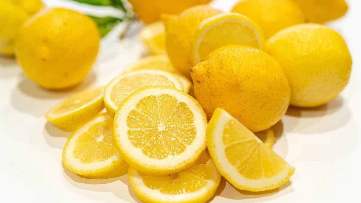 Comment extraire le plus de jus possible d’un citron