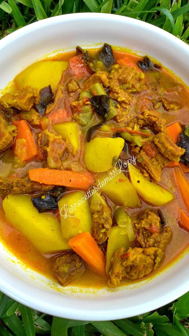 Soupe de bœuf au curry.