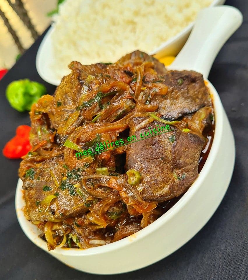 Sauté de foie de bœuf à la tomate