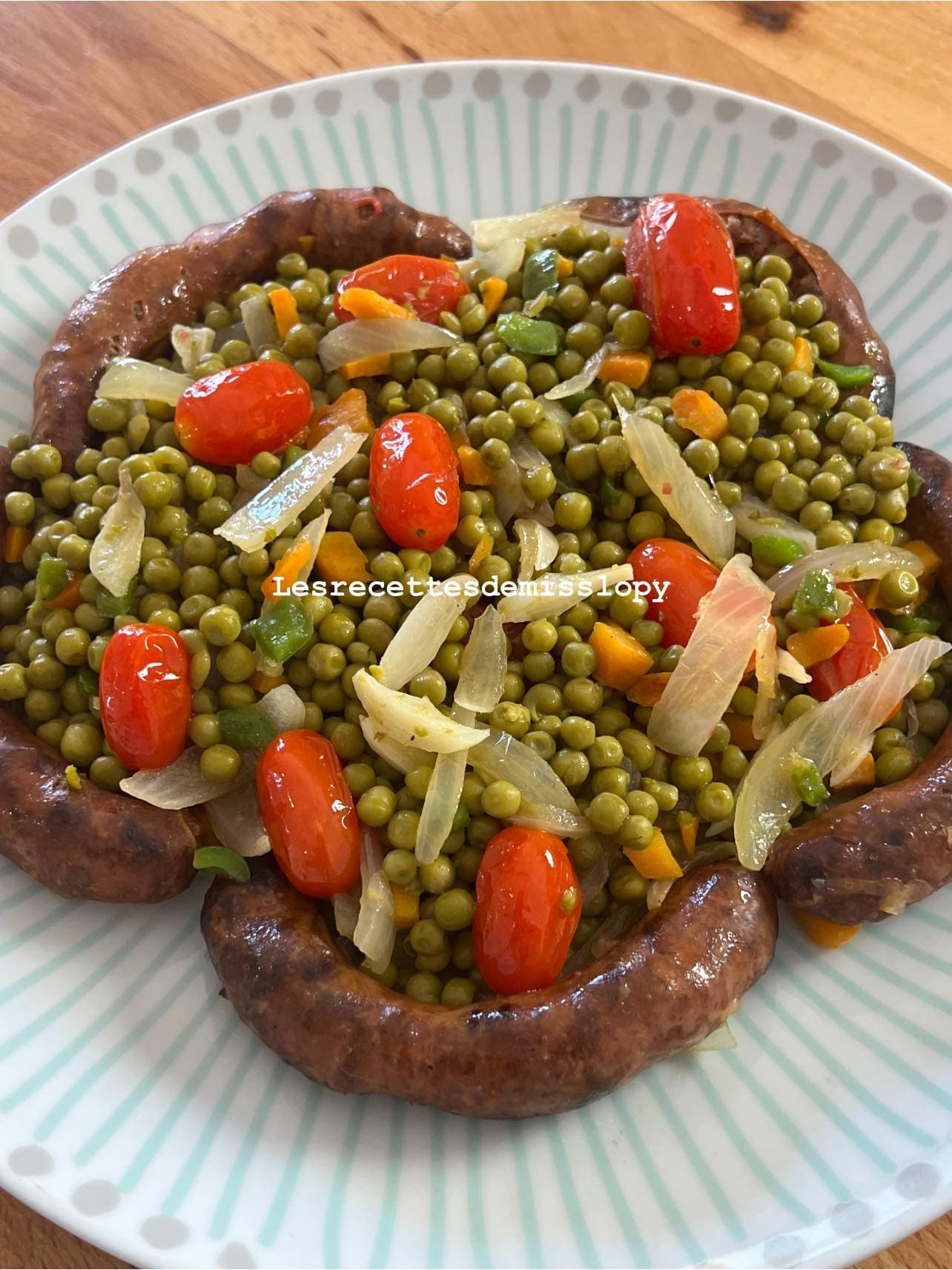 Saucisses aux petis pois