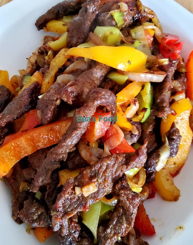 Sauté de bœuf aux légumes colorés