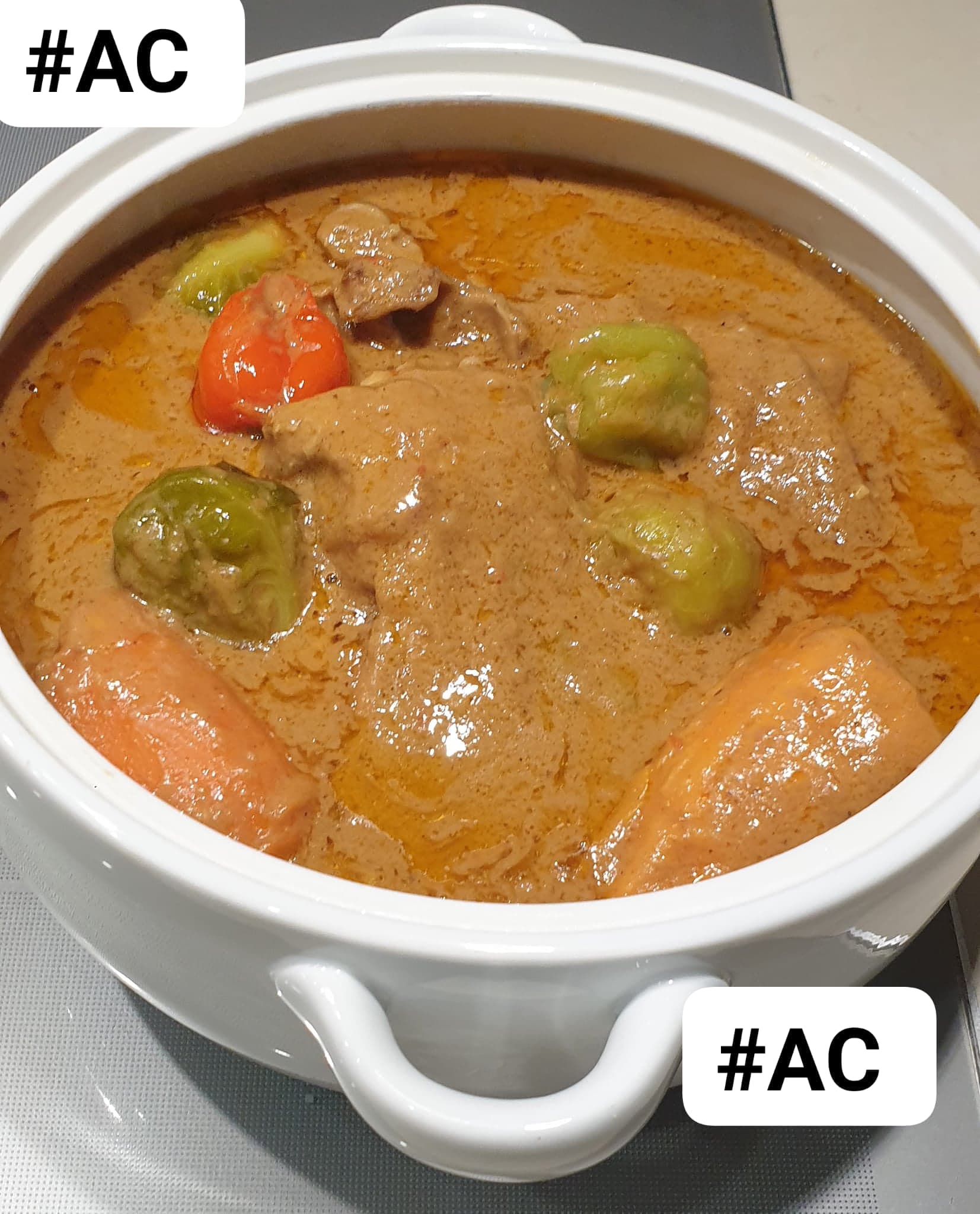 Poulet à la sauce arachide : recette délicieuse