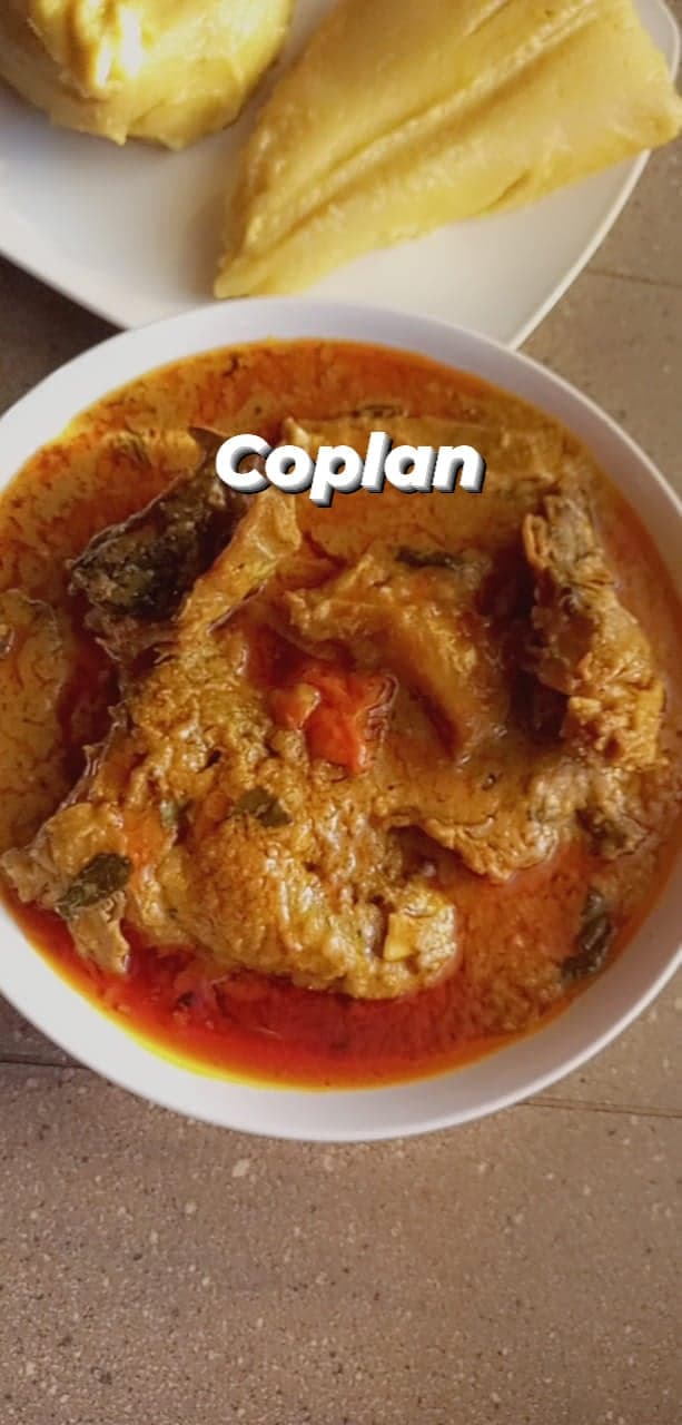 Sauce de noix de palme et macabo râpé : recette