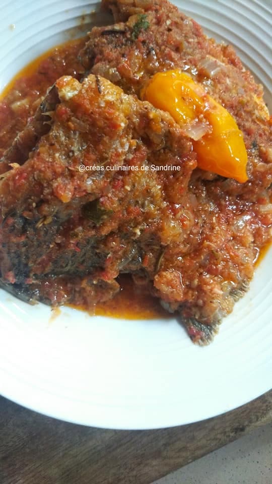 Carpe frite en sauce basique : recette