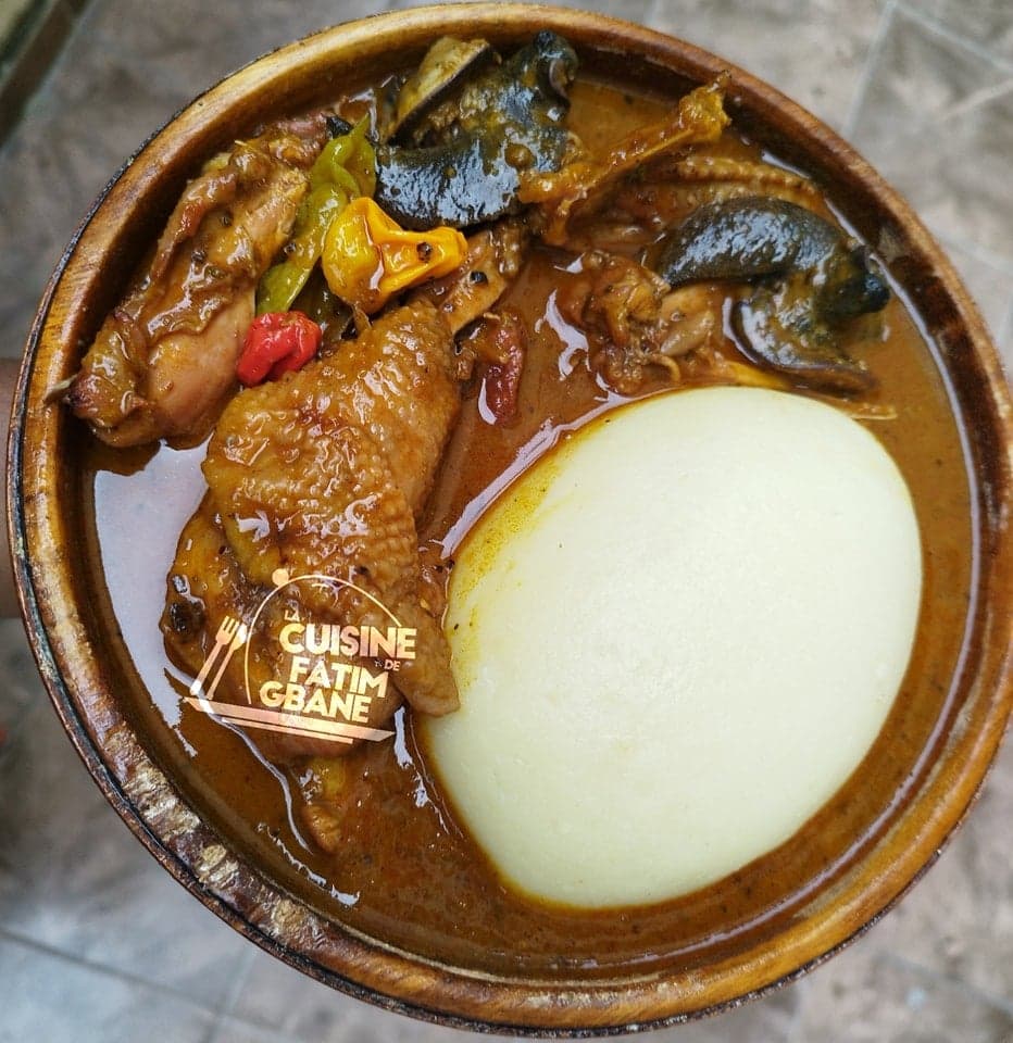 Foutou igname à la sauce djoumgblé : recette