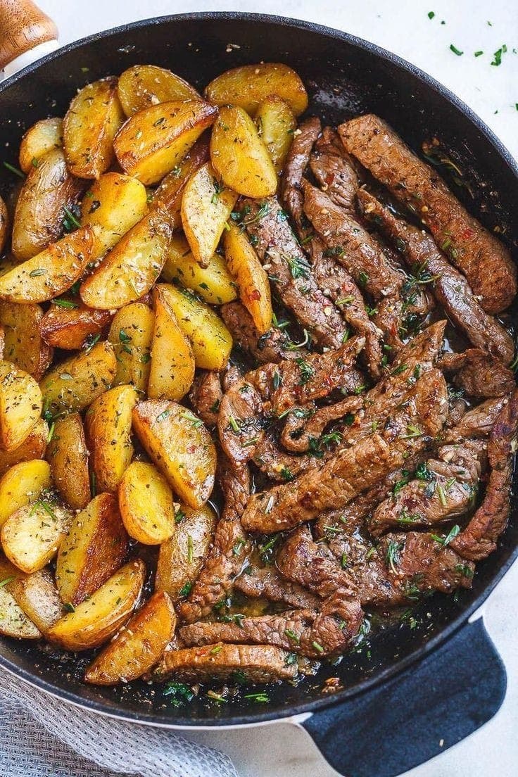 Pommes de terre sautées au bœuf : recette facile