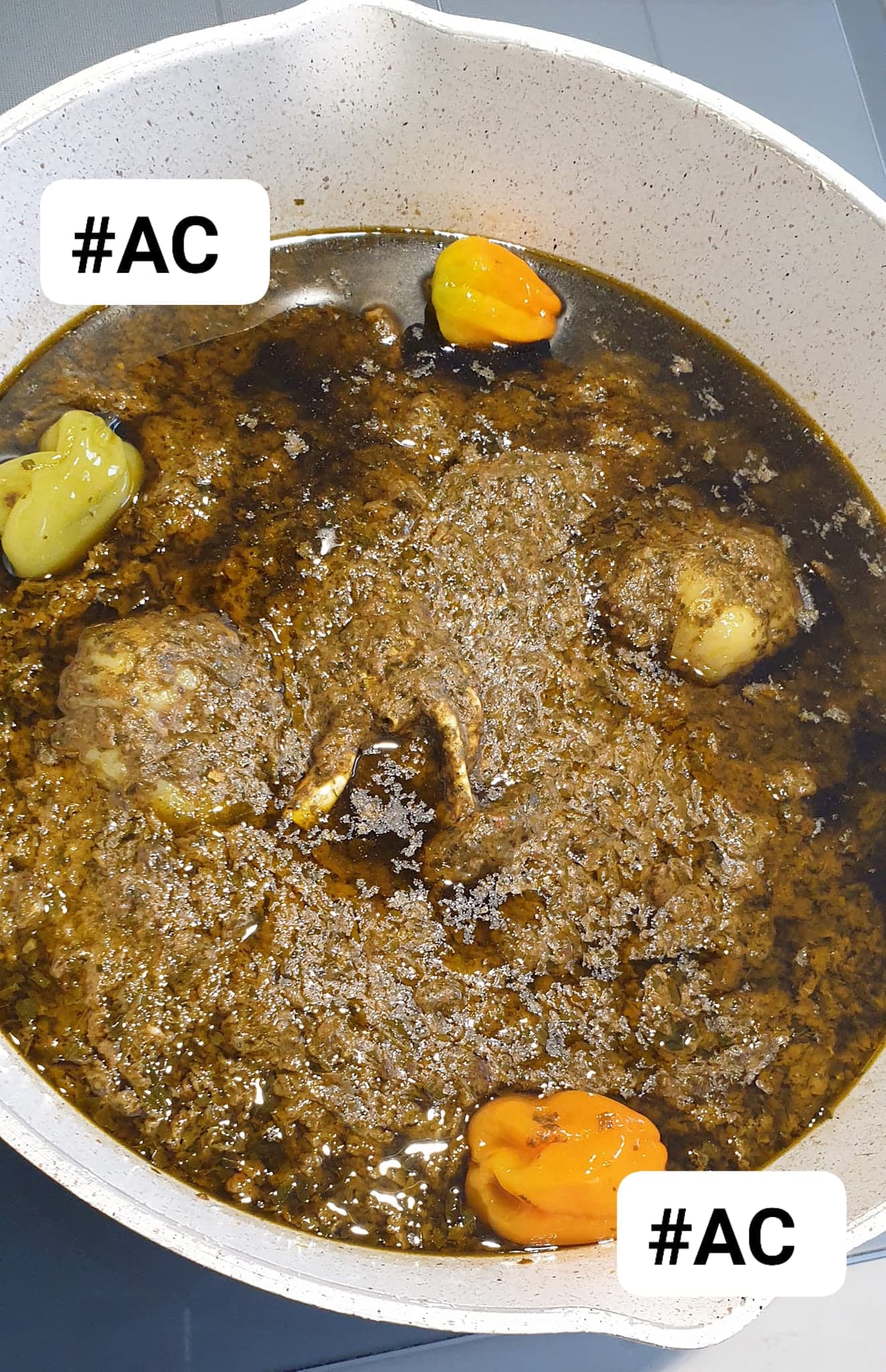 Sauce feuilles de manioc : recette congolaise facile