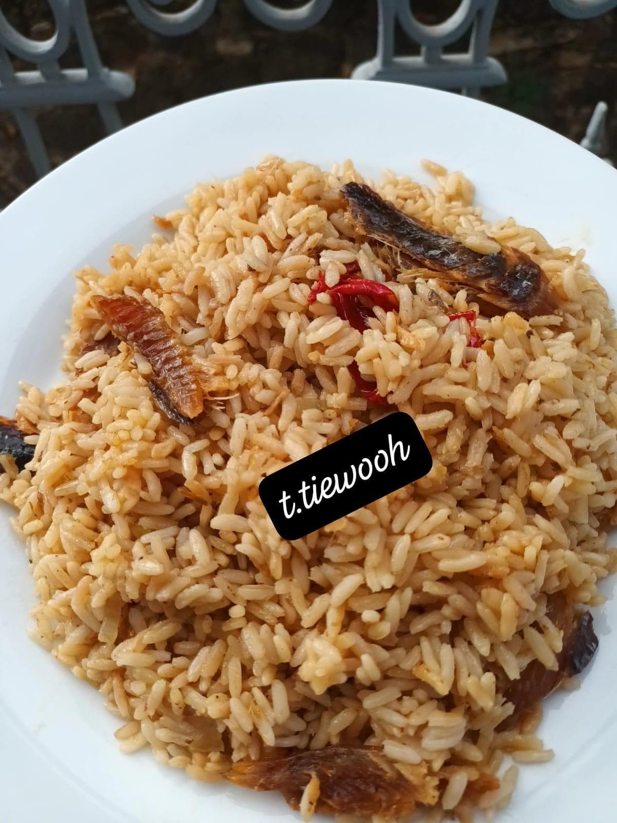 Riz sauté bounga au poisson fumé : recette africaine