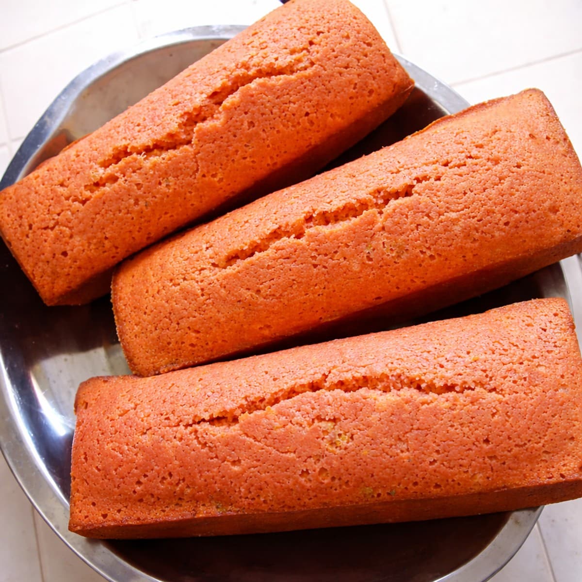 Cake fruité (fraise, mandarine et orange)