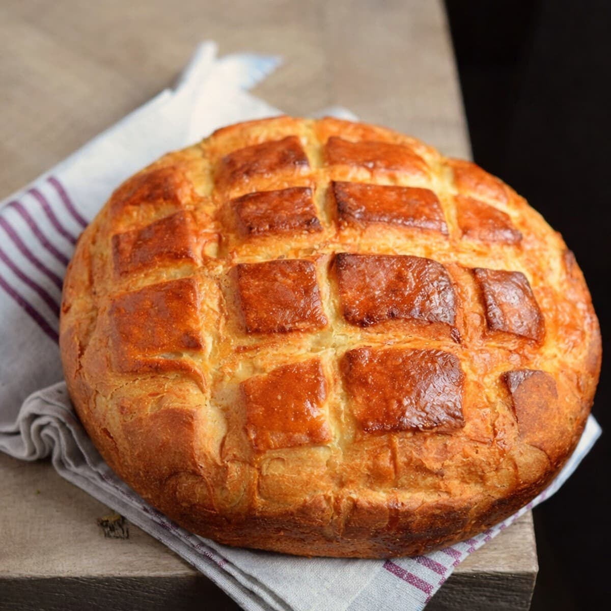 Du pain brioche en cocotte.