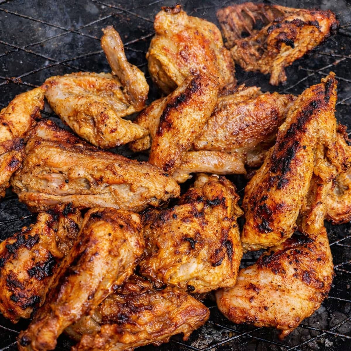 Du poulet braisé avec les marinades de ninie