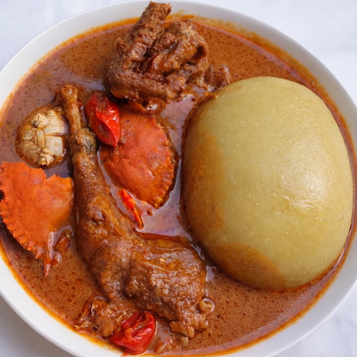 Foutou banane à la sauce arachide : recette du midi