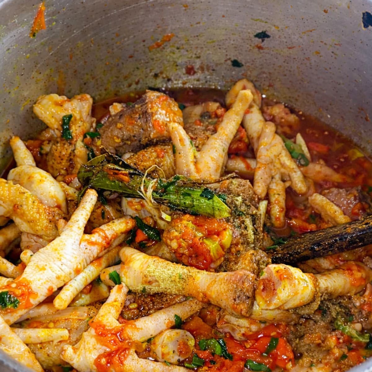 Pattes de poulet façon Coplan : recette africaine