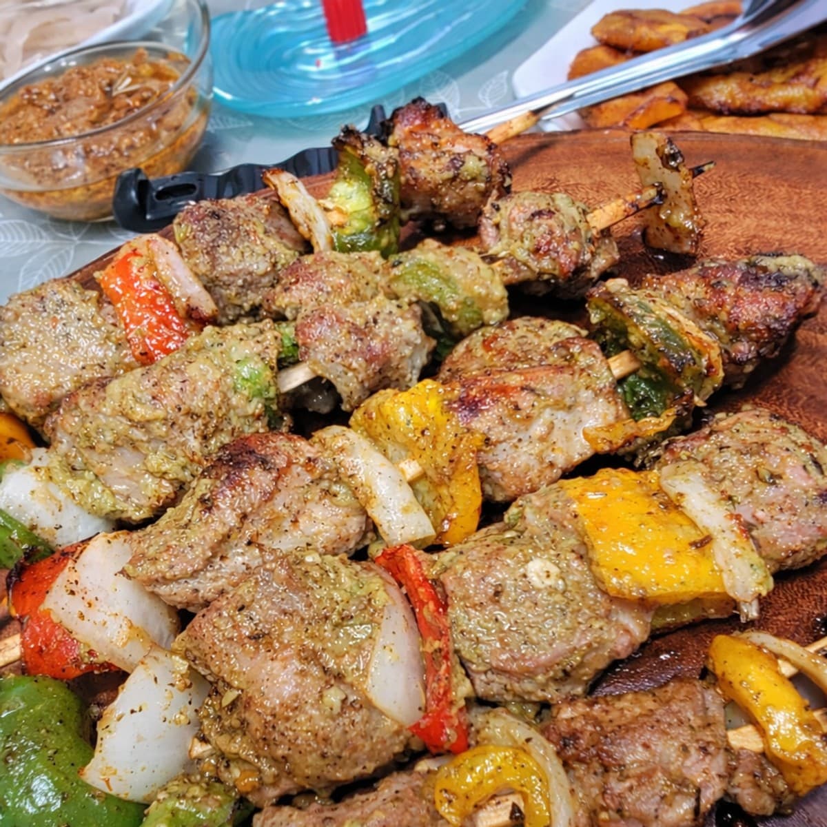 Brochettes marinées avec du Jus d’ananas🍍