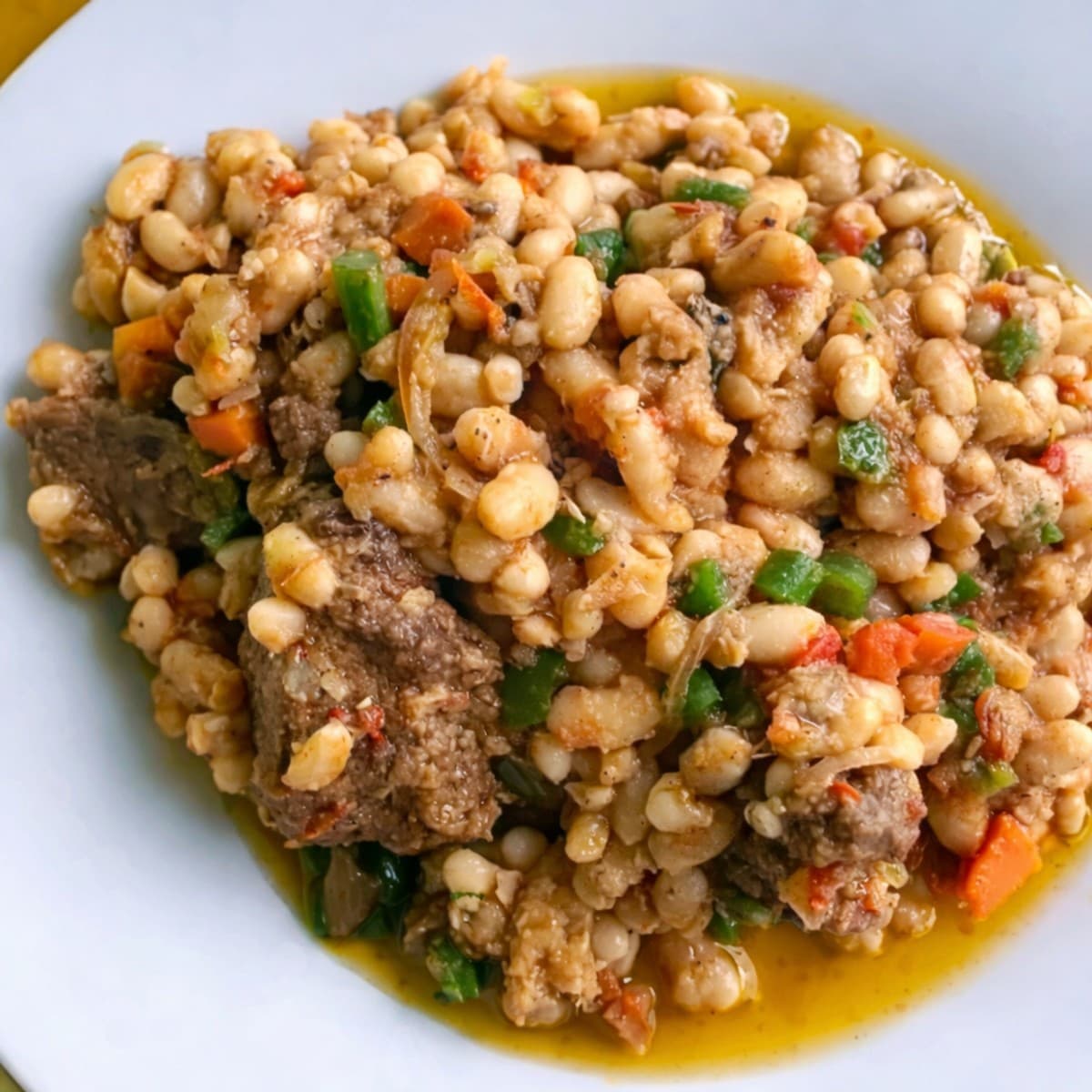 Du haricots blancs sautés a la viande de boeuf