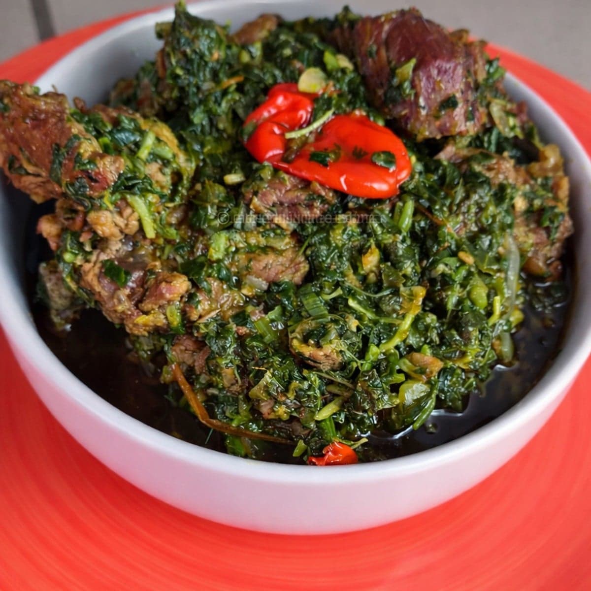 Légumes folong : recette camerounaise