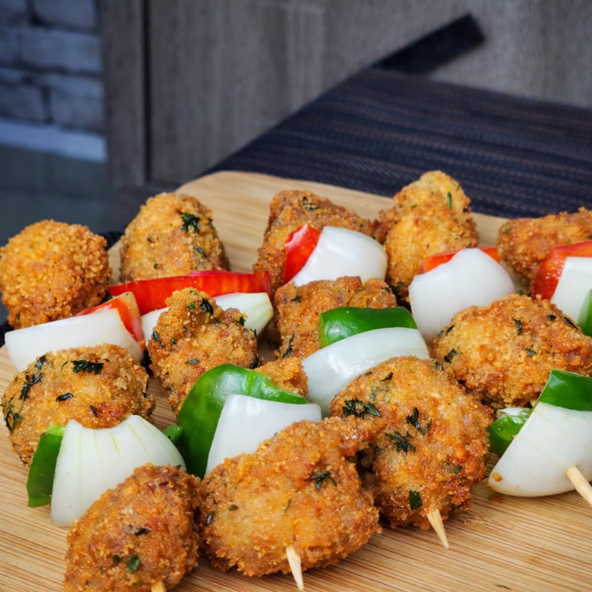 Brochettes de blanc poulet.