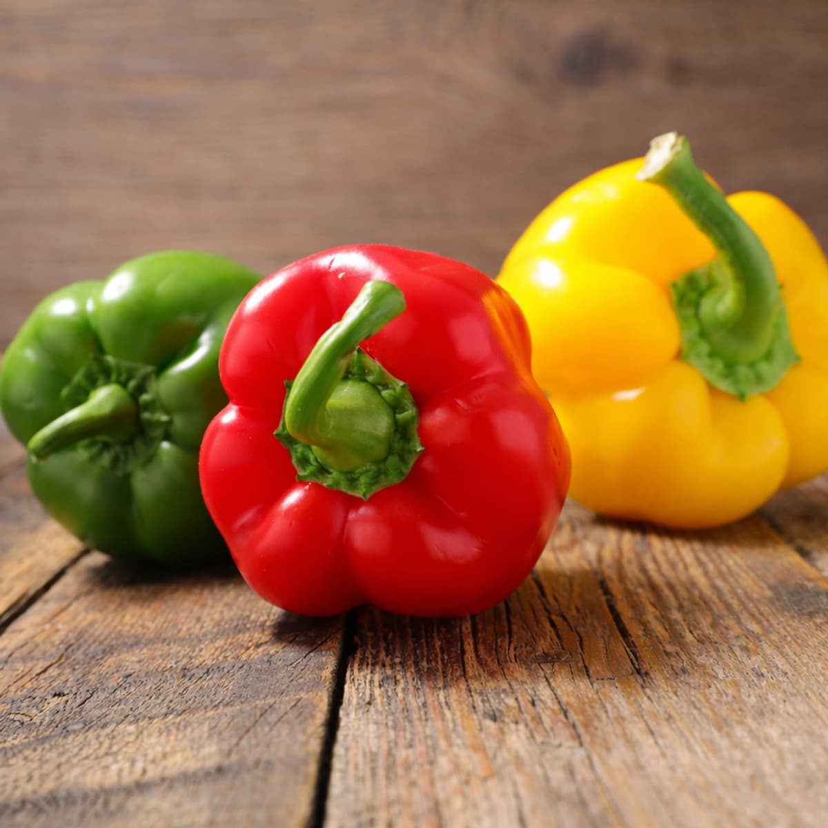 Couleurs de poivrons : guide culinaire
