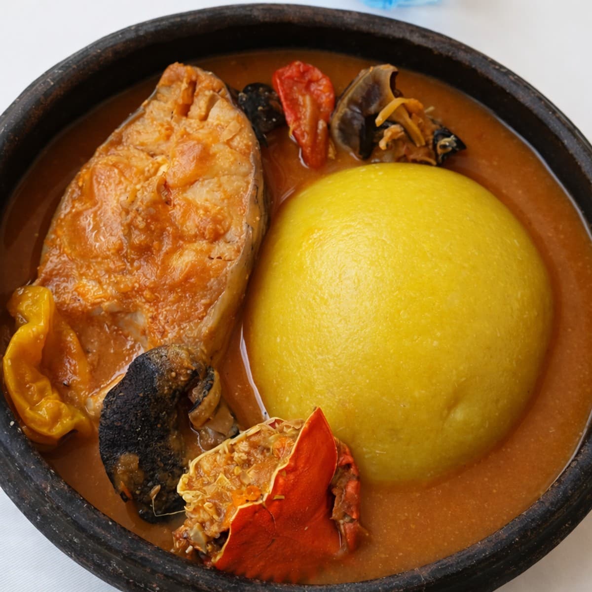 Foutou banane aux fruits de mer : recette ivoirienne