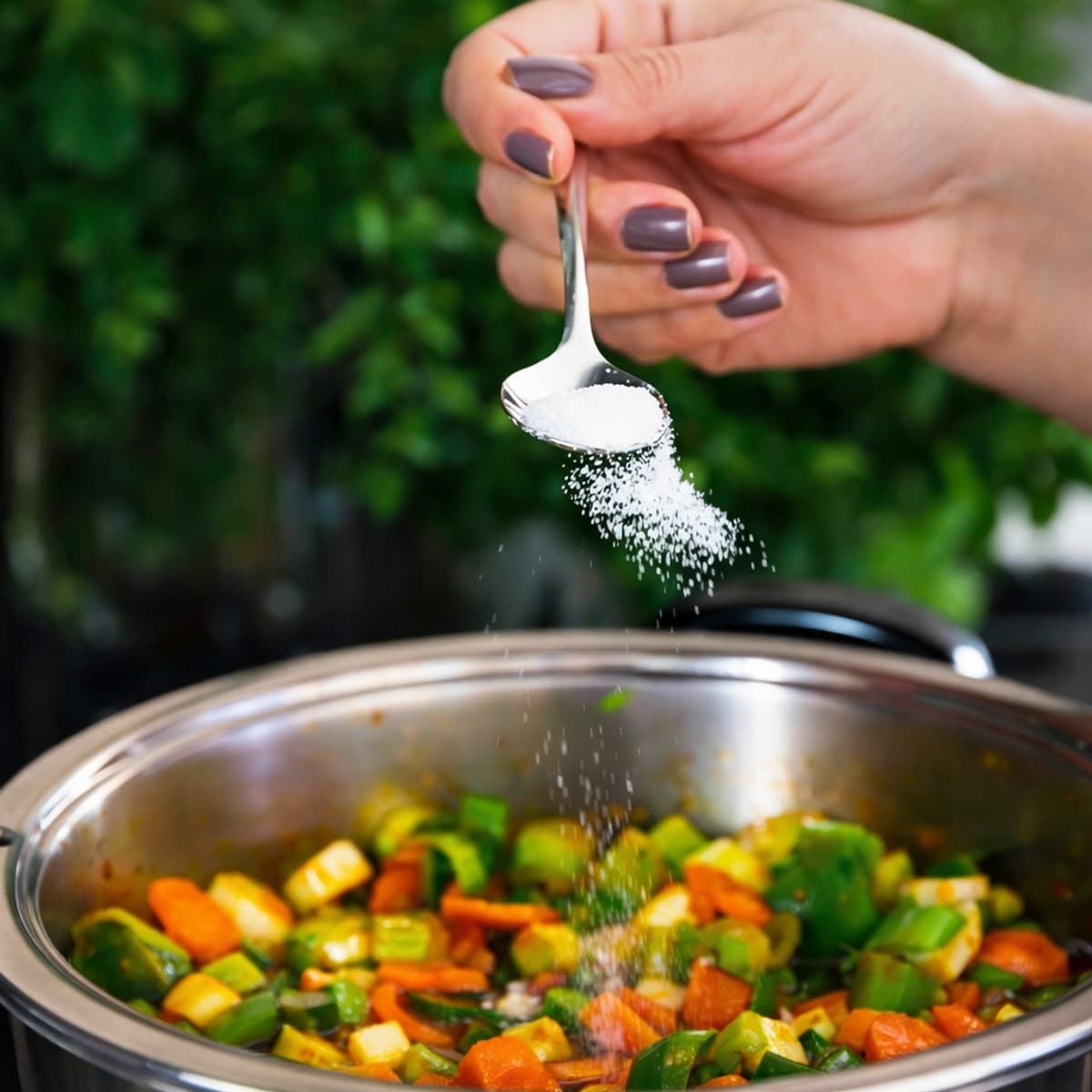 Rectifier un plat trop salé ou sucré : astuces cuisine