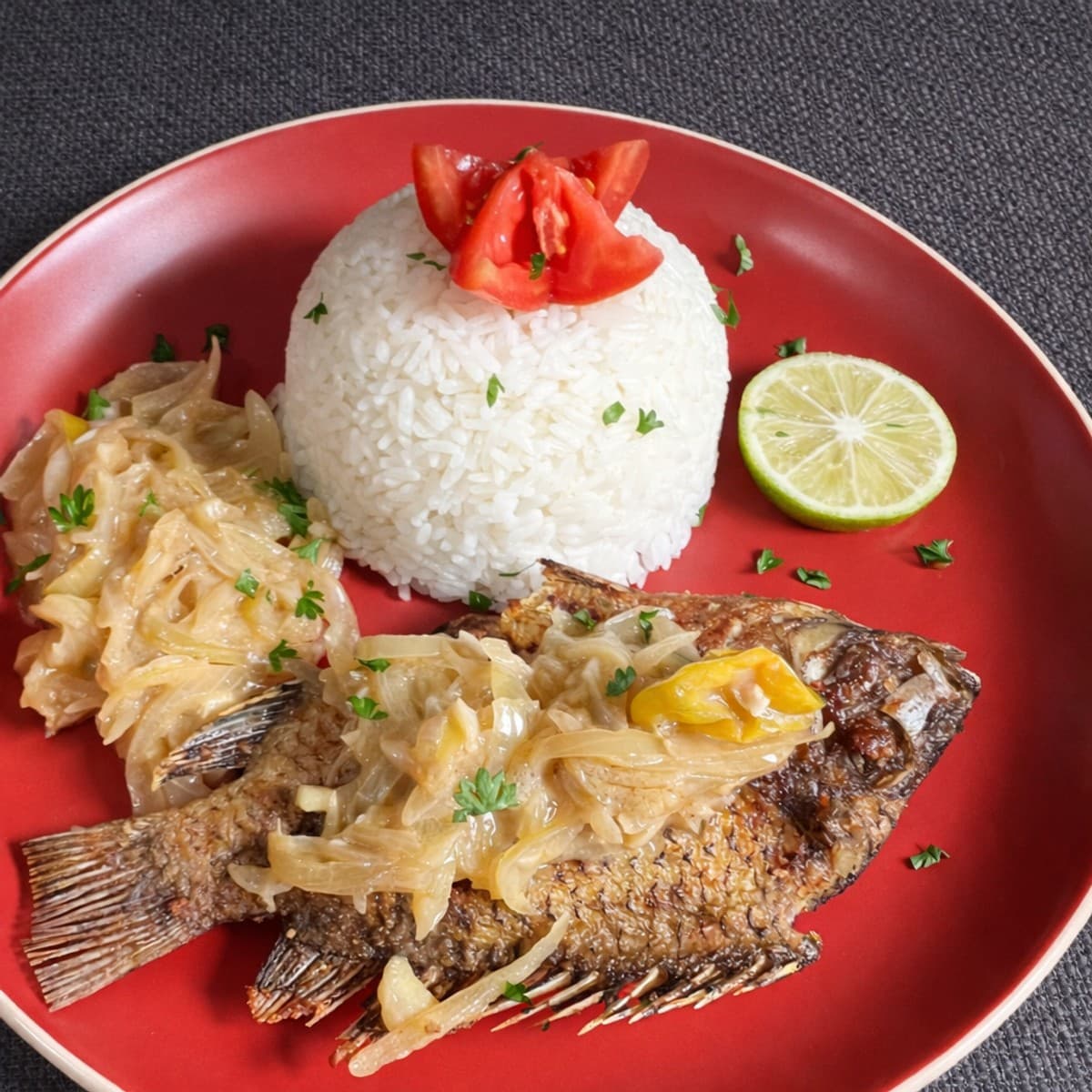 Yassa poisson au riz