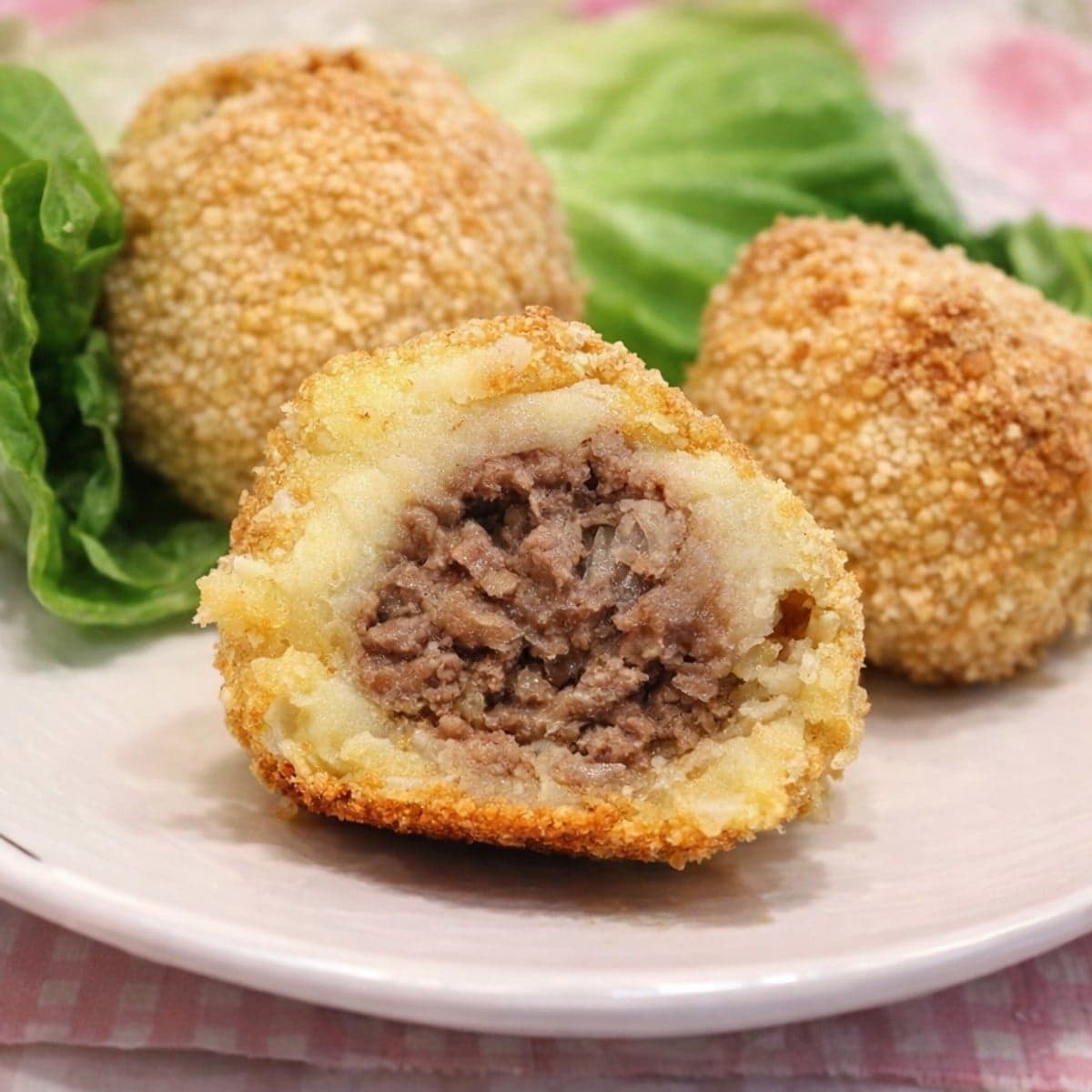 Boulettes de pommes de terre farcies : recette originale