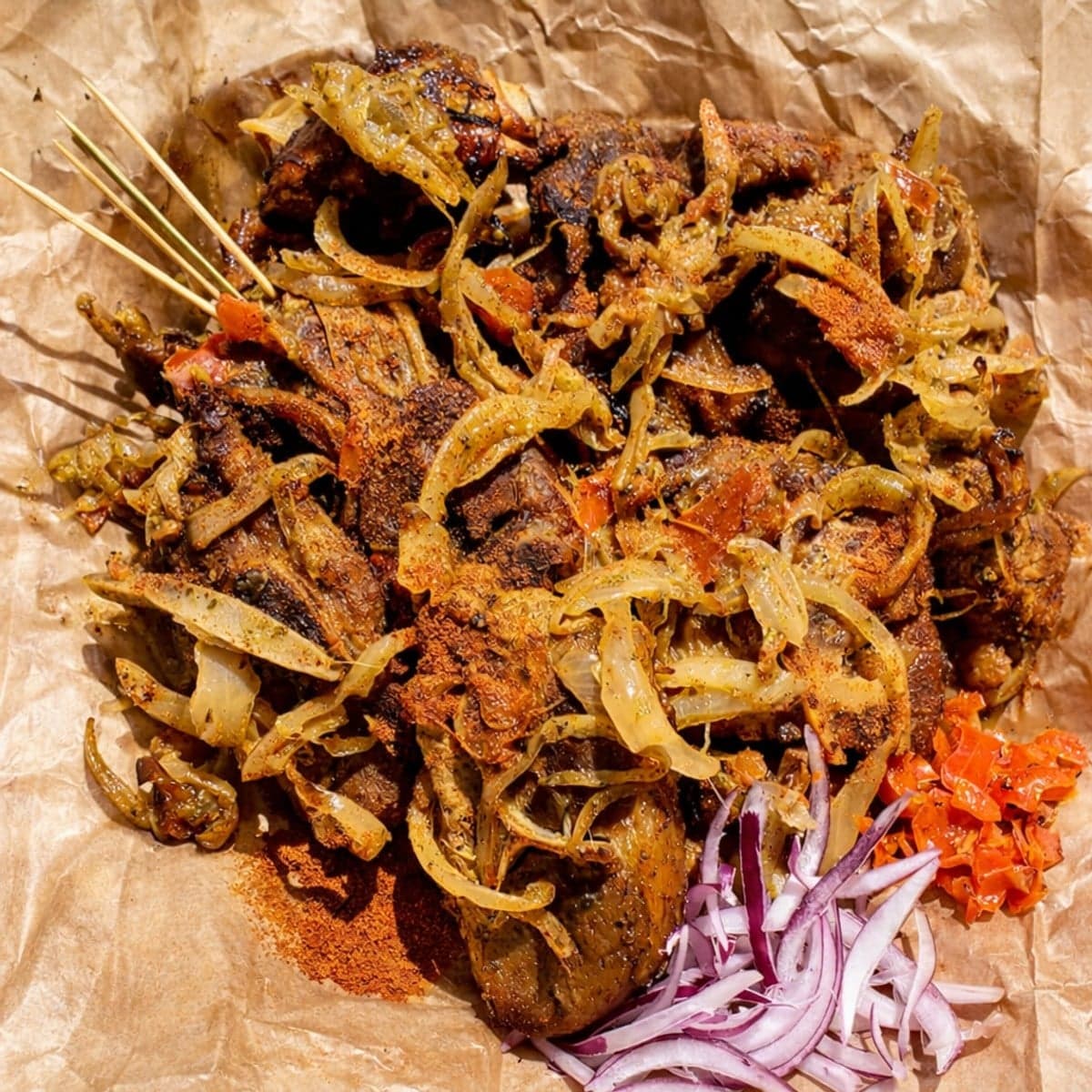 Choukouya d’agneau grillé : recette africaine épicée