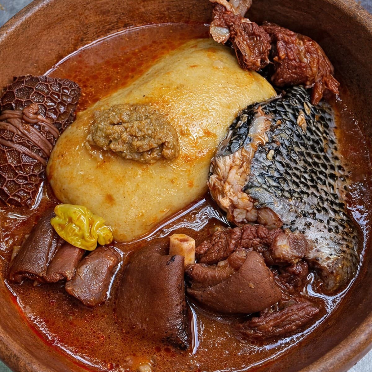 Fufu Ghanéen et Sa Sauce Gourmande : Une Délicatesse 100% Authentique !