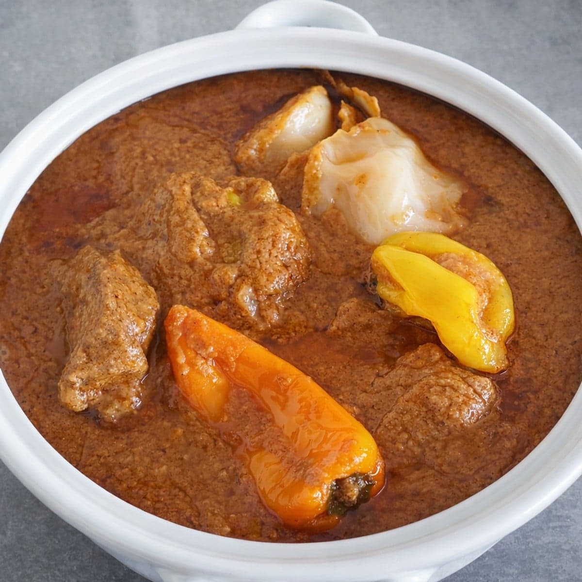 Mafé au bœuf : recette africaine traditionnelle