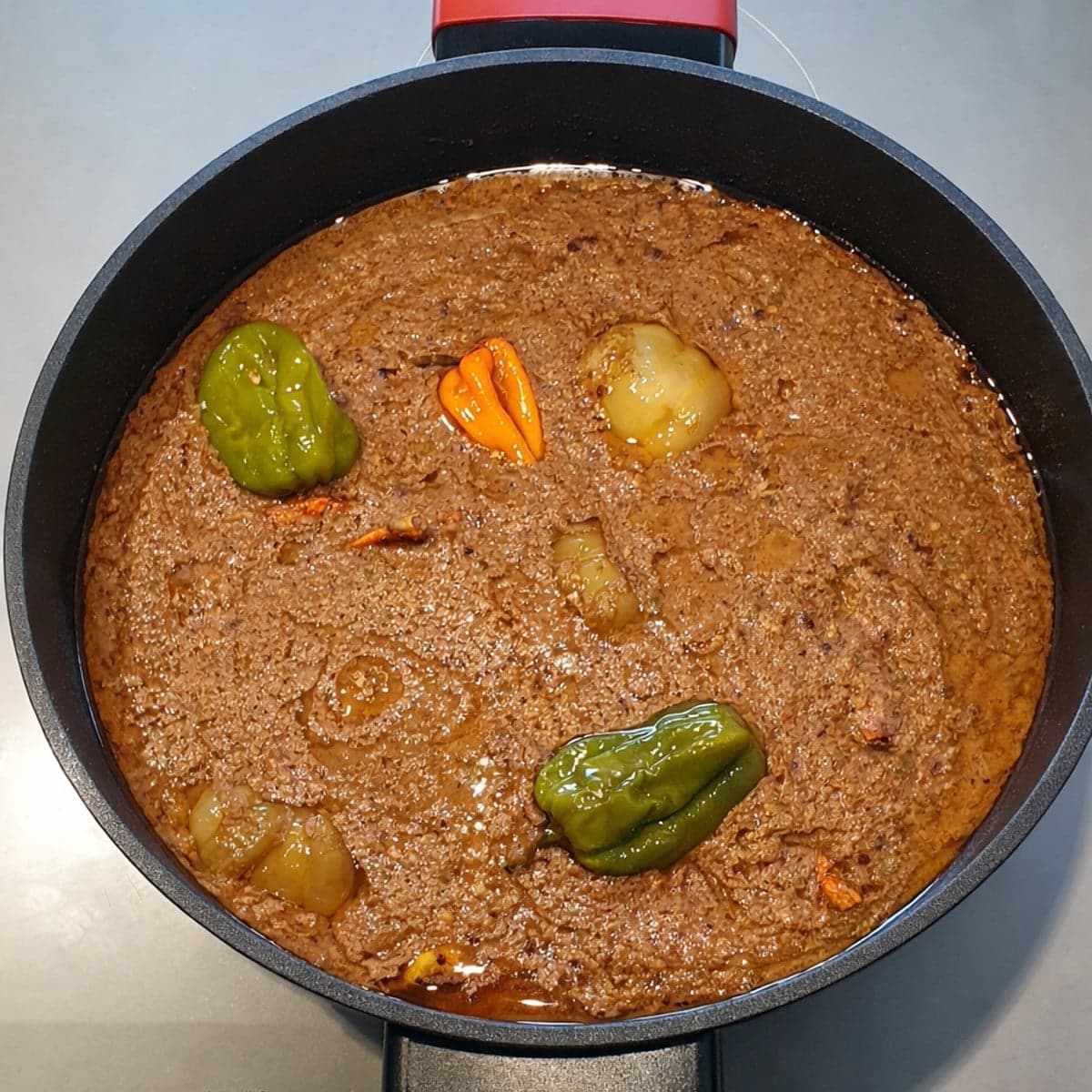 Sauce gombo avec la pâte d’arachide