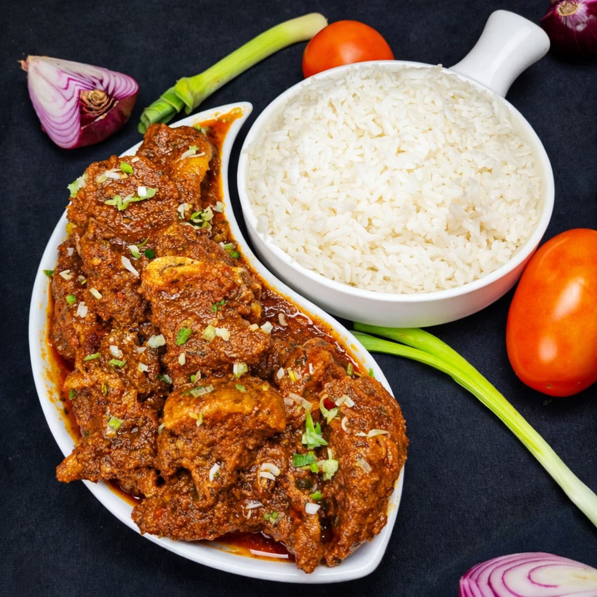 Sauté de boeuf à la tomate