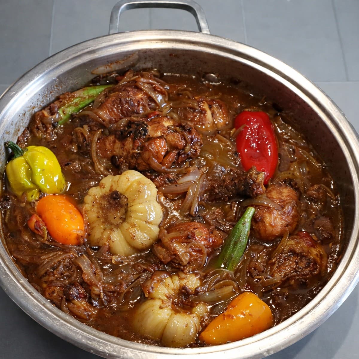 Soumbara lafidi avec pilons de poulet