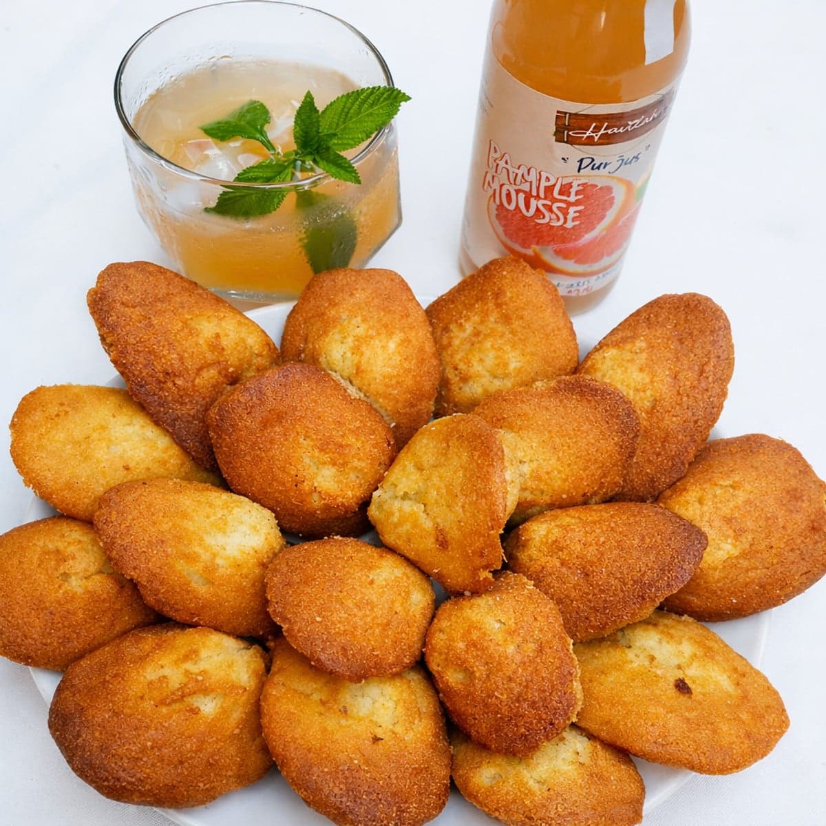 Madeleines moelleuses au citron : recette traditionnelle