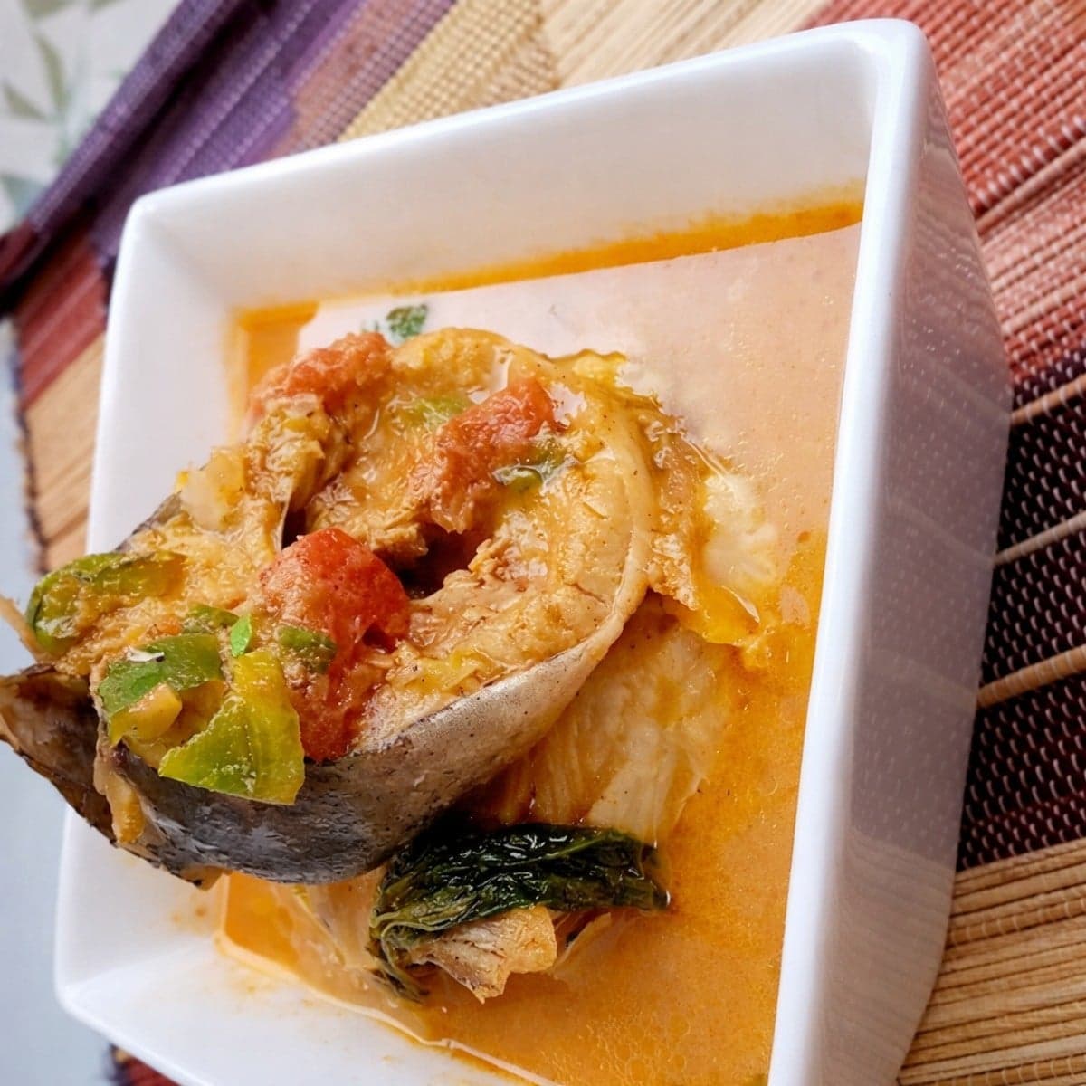 Pépé soupe au machoiron : bouillon épicé sénégalais