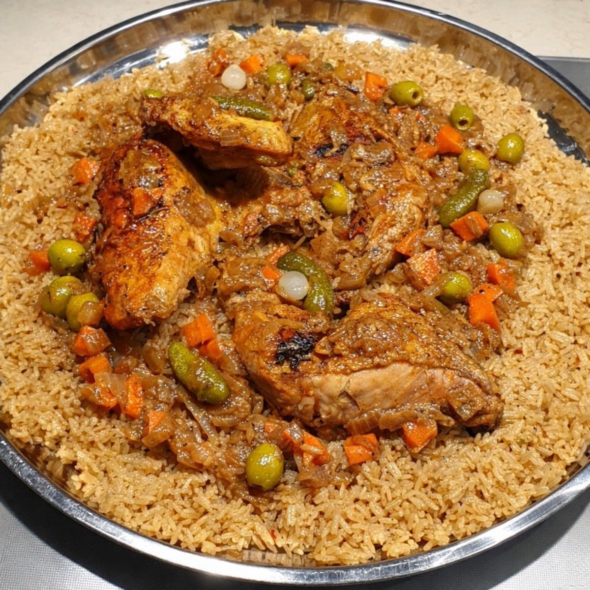 Thieb guinar ou riz au poulet