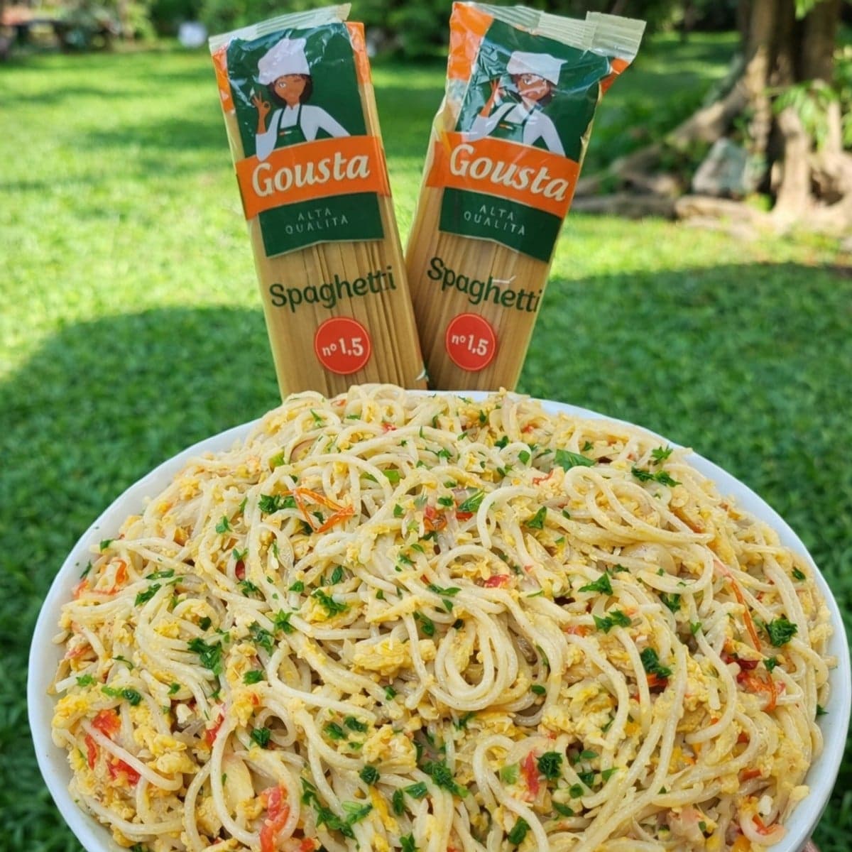 Spaghetti sauté aux œufs : recette rapide