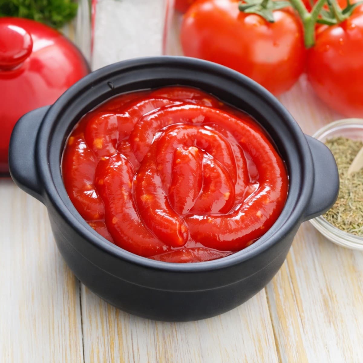 Ketchup Maison: Conseils d’Expert pour une Sauce Tomate Inoubliable