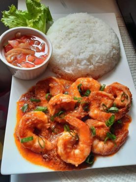 Crevettes en sauce tomate